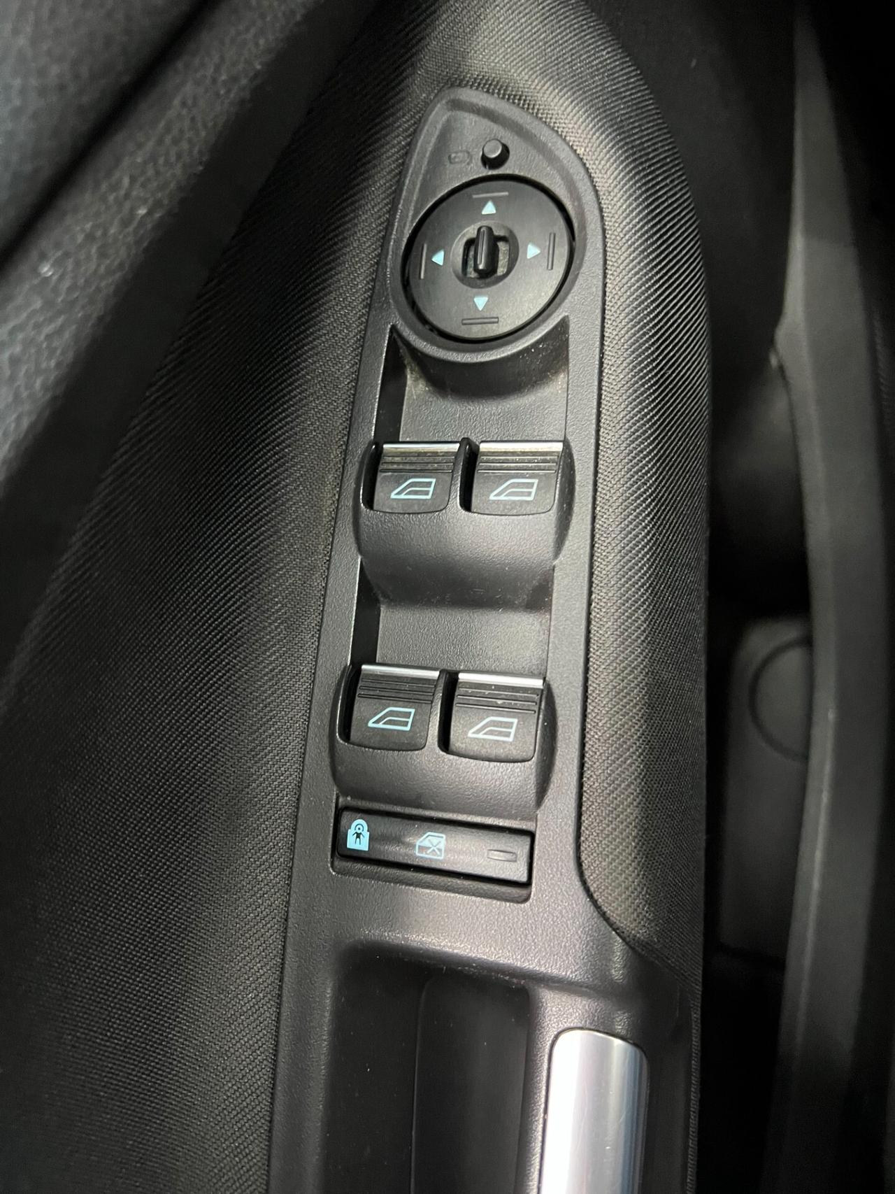 Ford C-Max 1.6 120CV GPL Plus