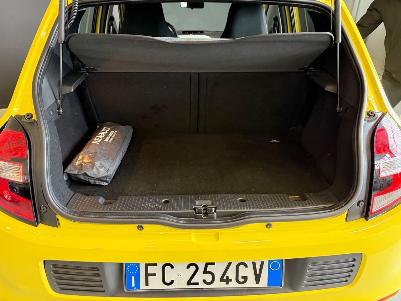 Renault Twingo SCe Lovely