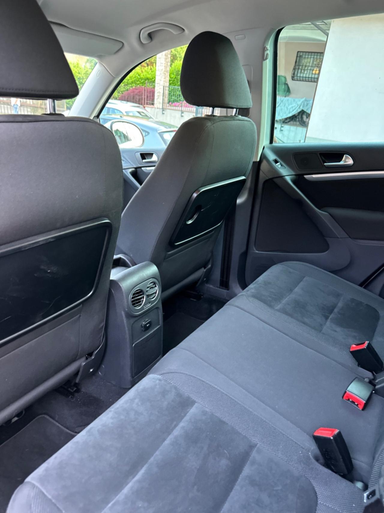 Volkswagen TIGUAN 2.0 TDI 140 CV POCHIKM 4MOTION UNIPR