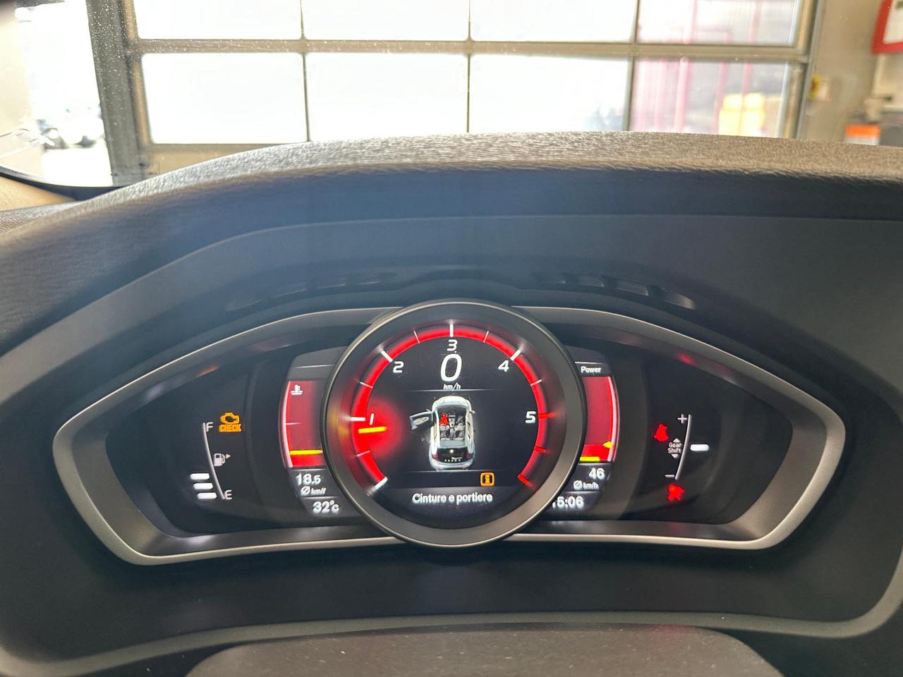 Volvo V40 2.0 d2 Kinetic my17
