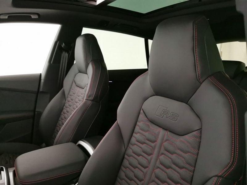 Audi Q8 RS 4.0 mhev 48V performance 640cv tiptronic