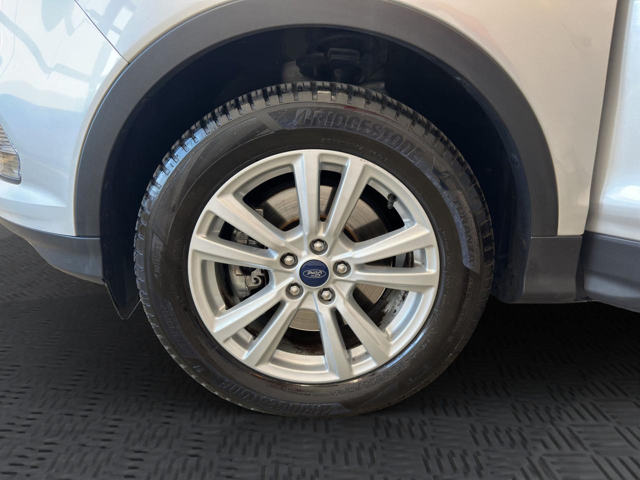 Ford Kuga 1.5 tdci Plus s&s 2wd 120cv