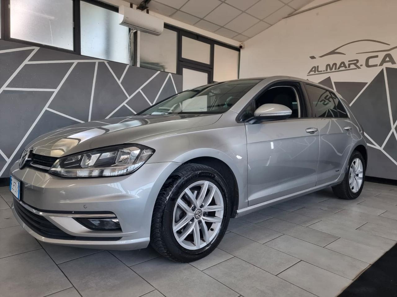 Volkswagen Golf 1.6 TDI 5p. Highline NEOPATENTATI