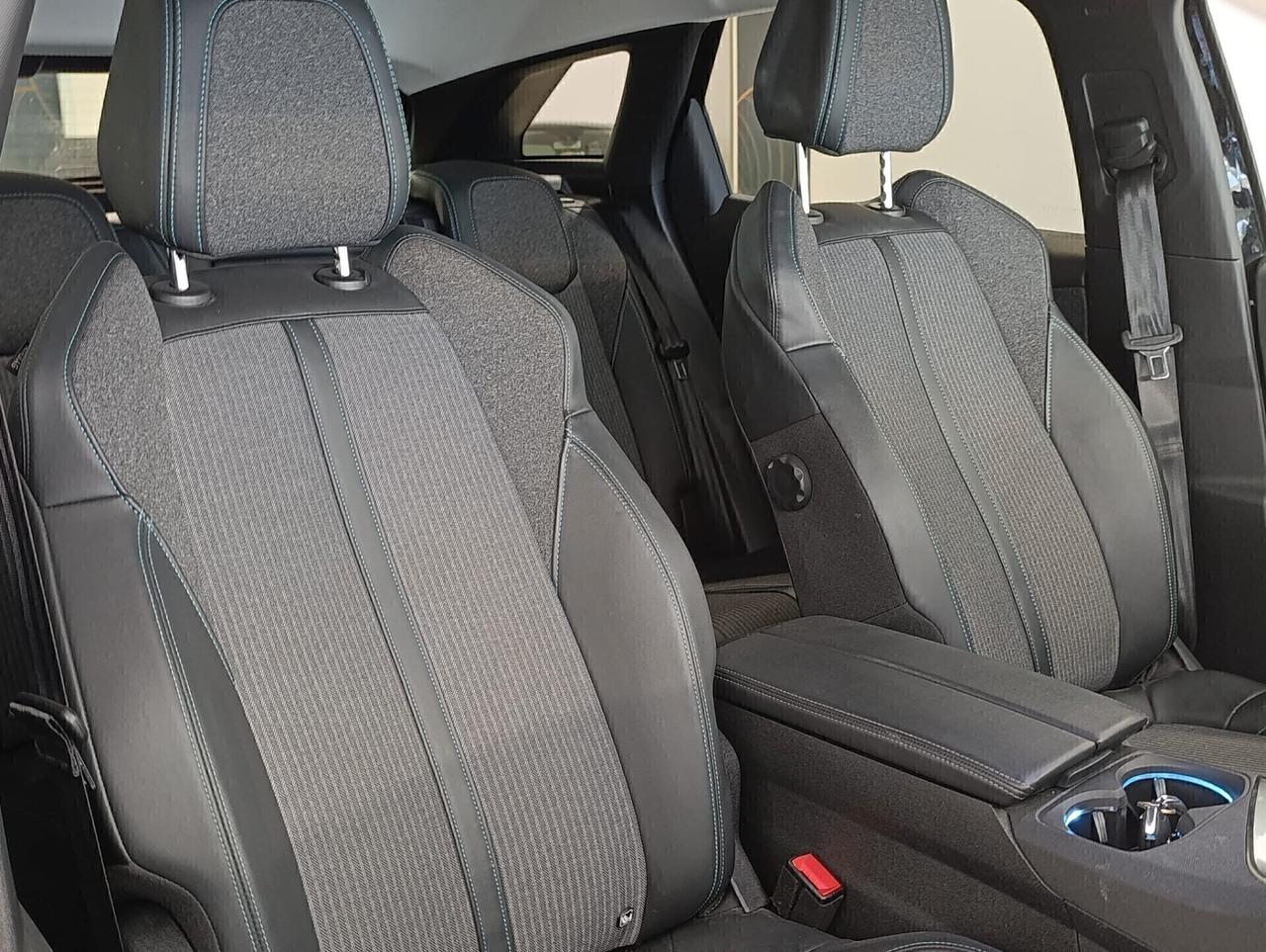 Peugeot 3008 AUTOMATICA BENZINA /HYBRID KM52000