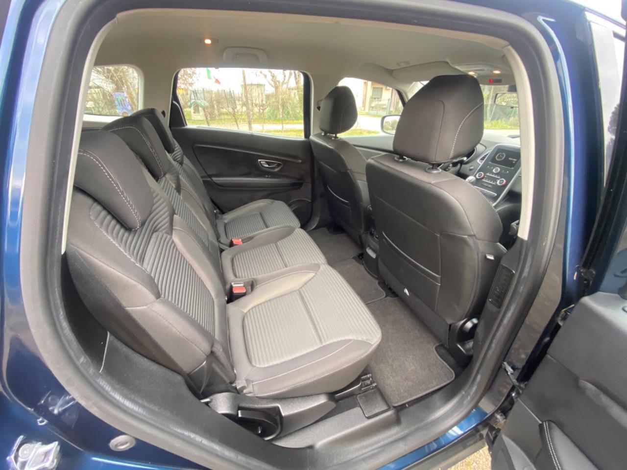 Renault Grand Scenic Blue dCi 120 CV EDC Business