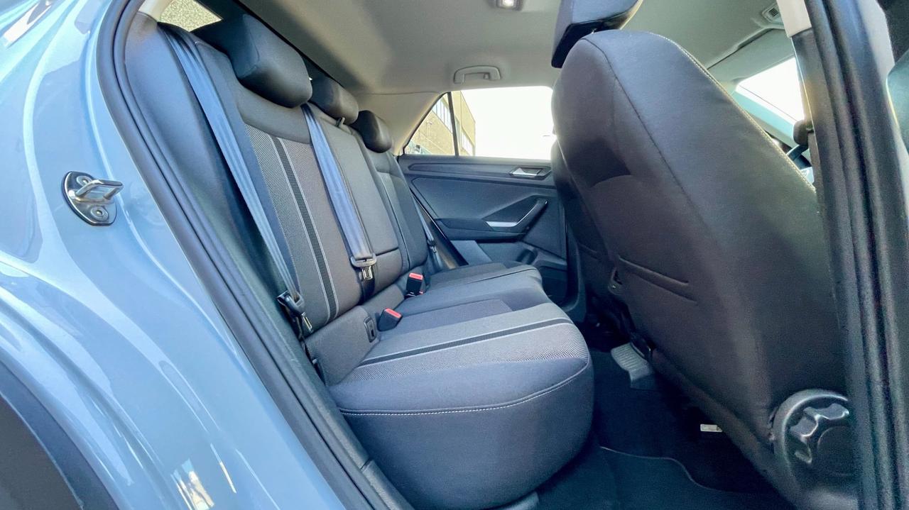 VOLKSWAGEN T-ROC 1.5 TSI ADVANCED BLUEMOTION TECHNOLOGY 150CV - CARPLAY