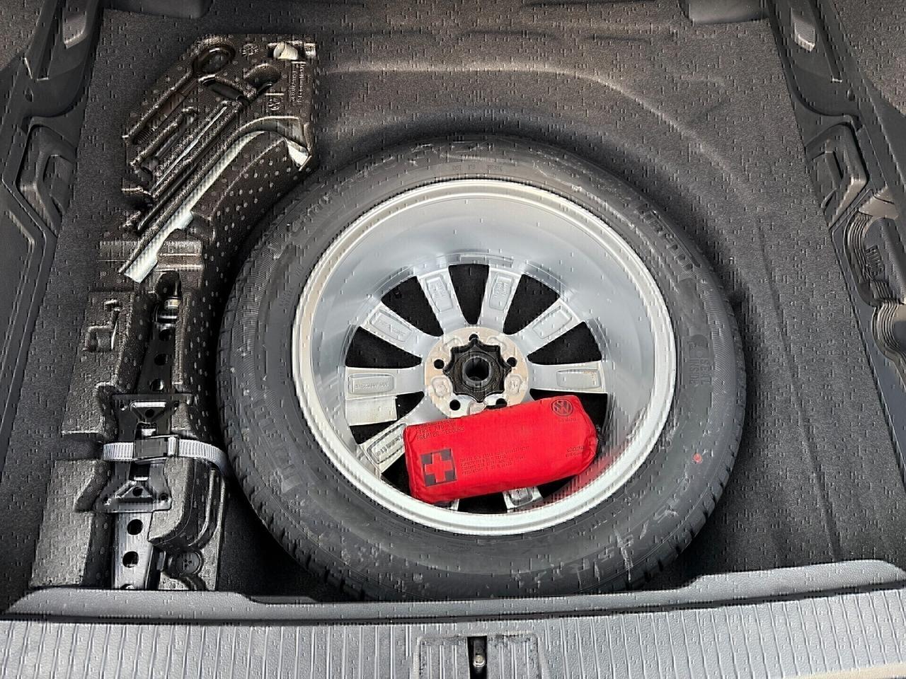 Volkswagen Passat Variant 2.0 TDI SCR 122 CV EVO DSG Business