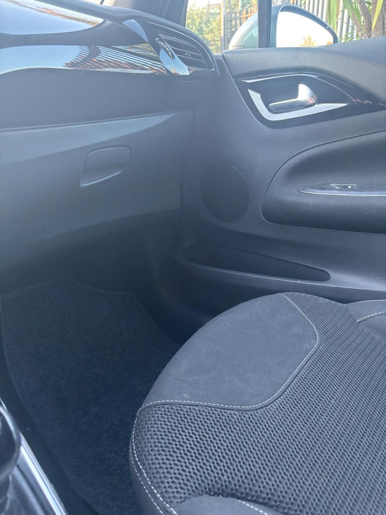 Ds DS3 3 1.4 HDi 70 Chic 2014