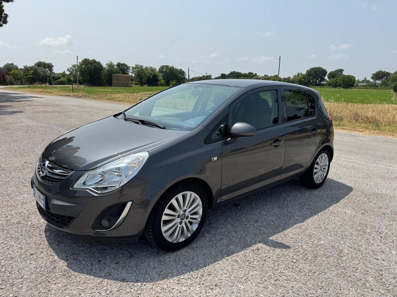 Opel Corsa 1.2 5 porte One