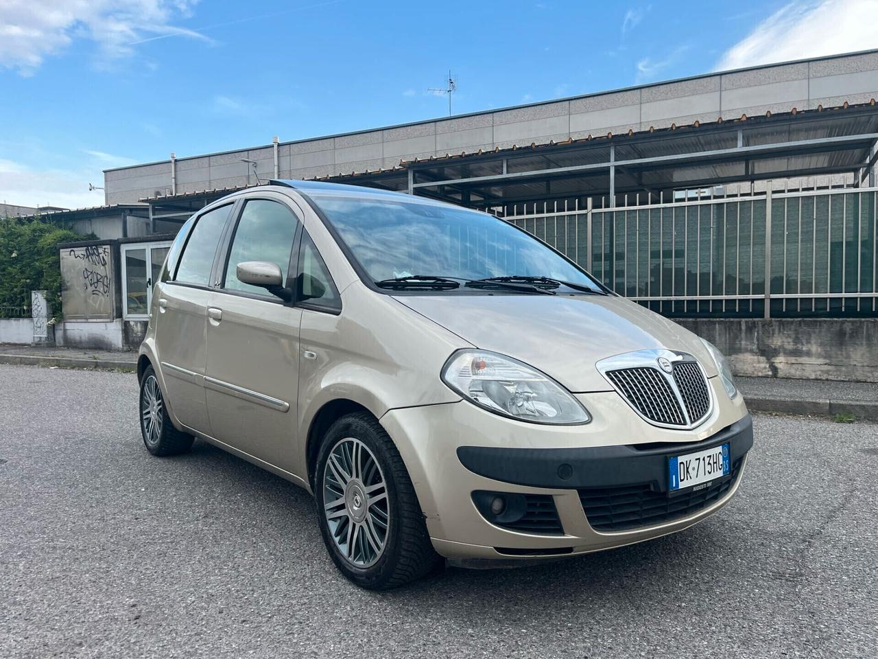 Lancia MUSA 1.4 16V Platino Plus