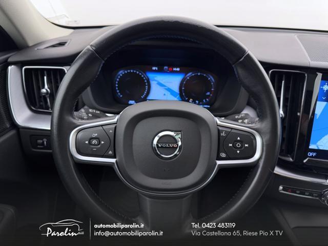 VOLVO XC60 B4 (d) AWD Geartronic Business Tetto-Pelle-HarmanK