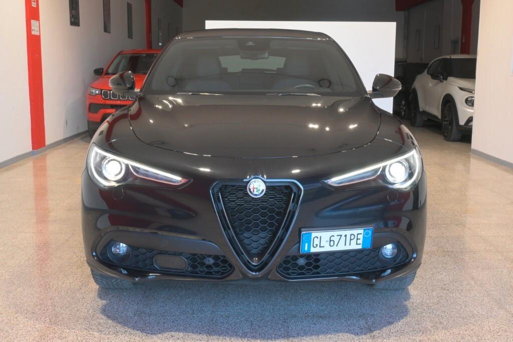 Alfa Romeo Stelvio 2.2 Turbodiesel 190 CV AT8 Q4 Sprint