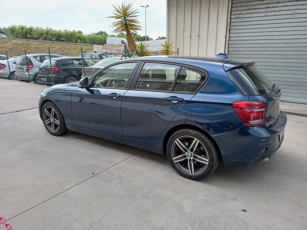 Bmw 116d 5p. Sport automatica 115 cv km originali