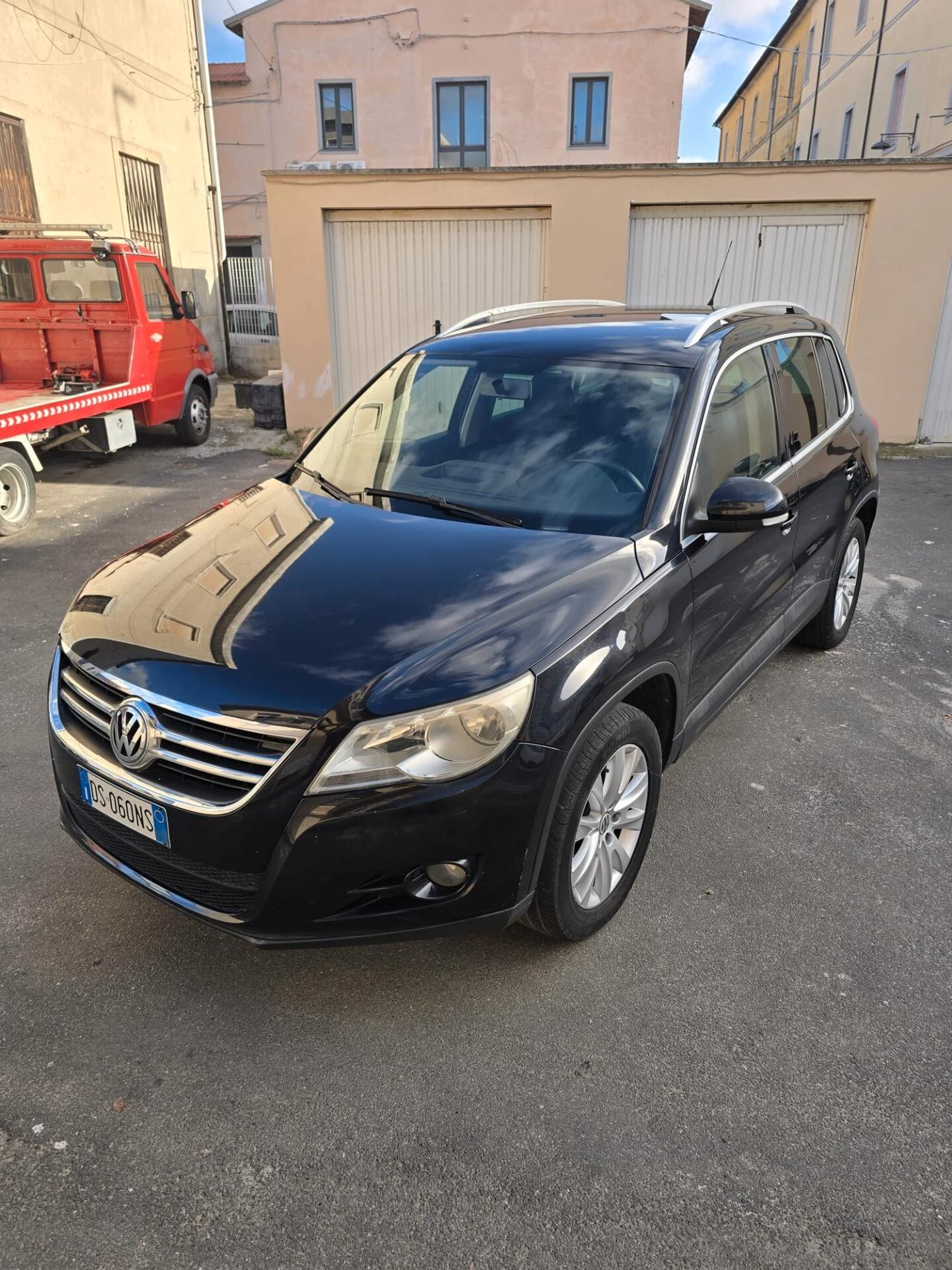 Volkswagen Tiguan 2.0 16V TDI DPF tiptronic Sport & Style (18°)
