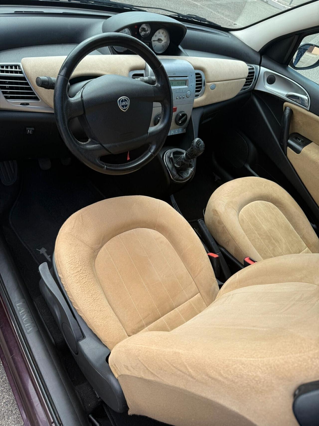 Lancia Ypsilon 1.4 Oro Ecochic GPL