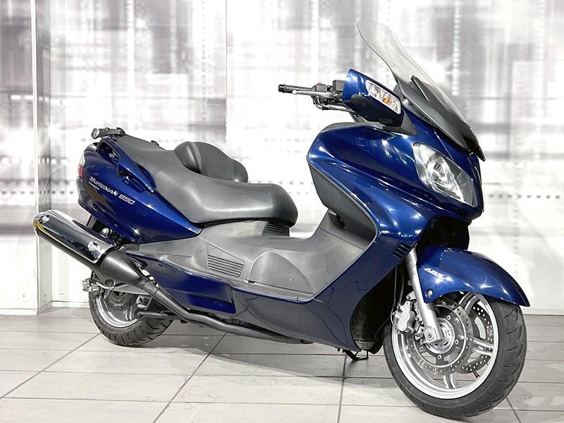 Suzuki Burgman 650 Executive