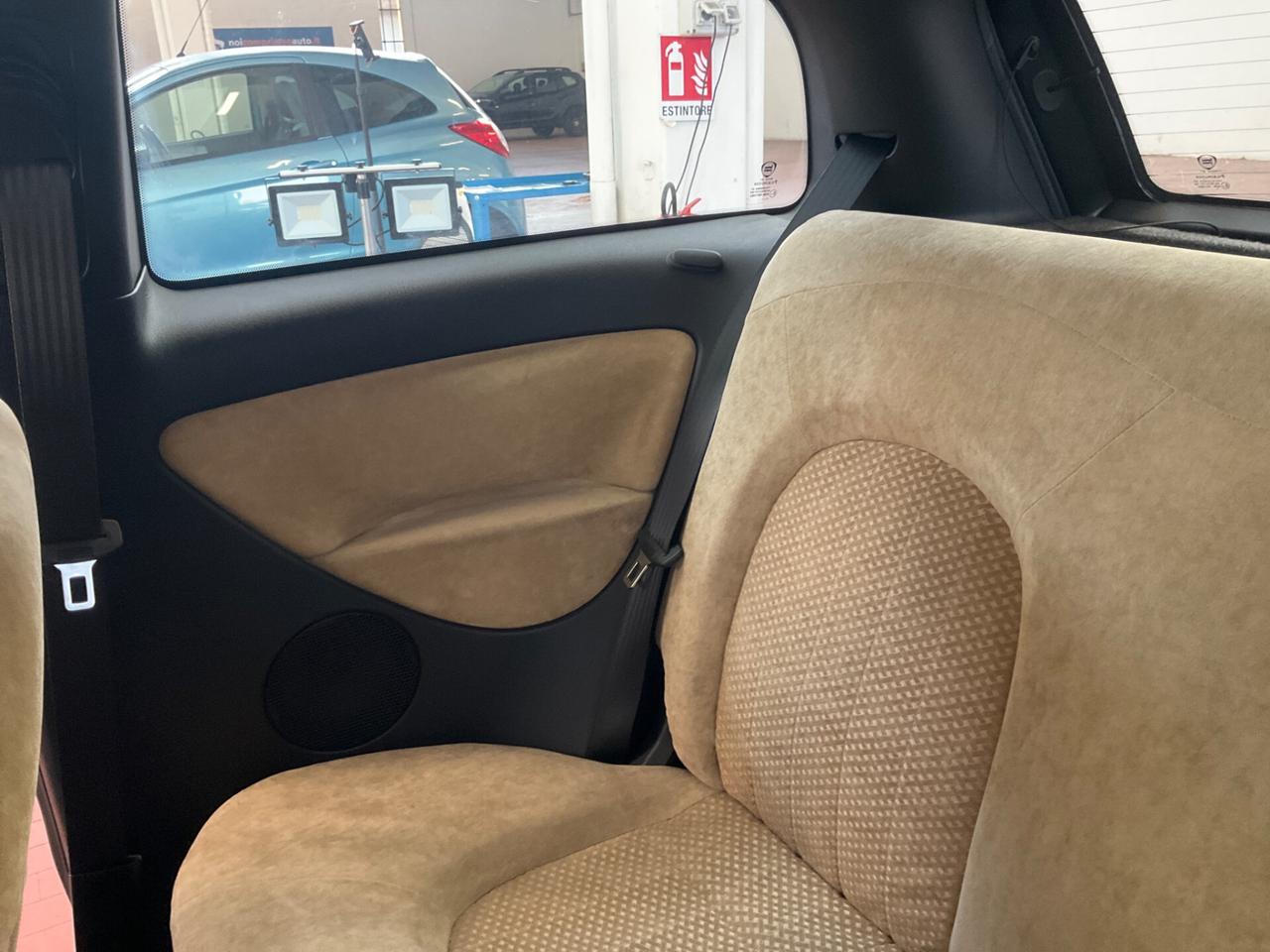 Lancia Ypsilon 1.2 Argento