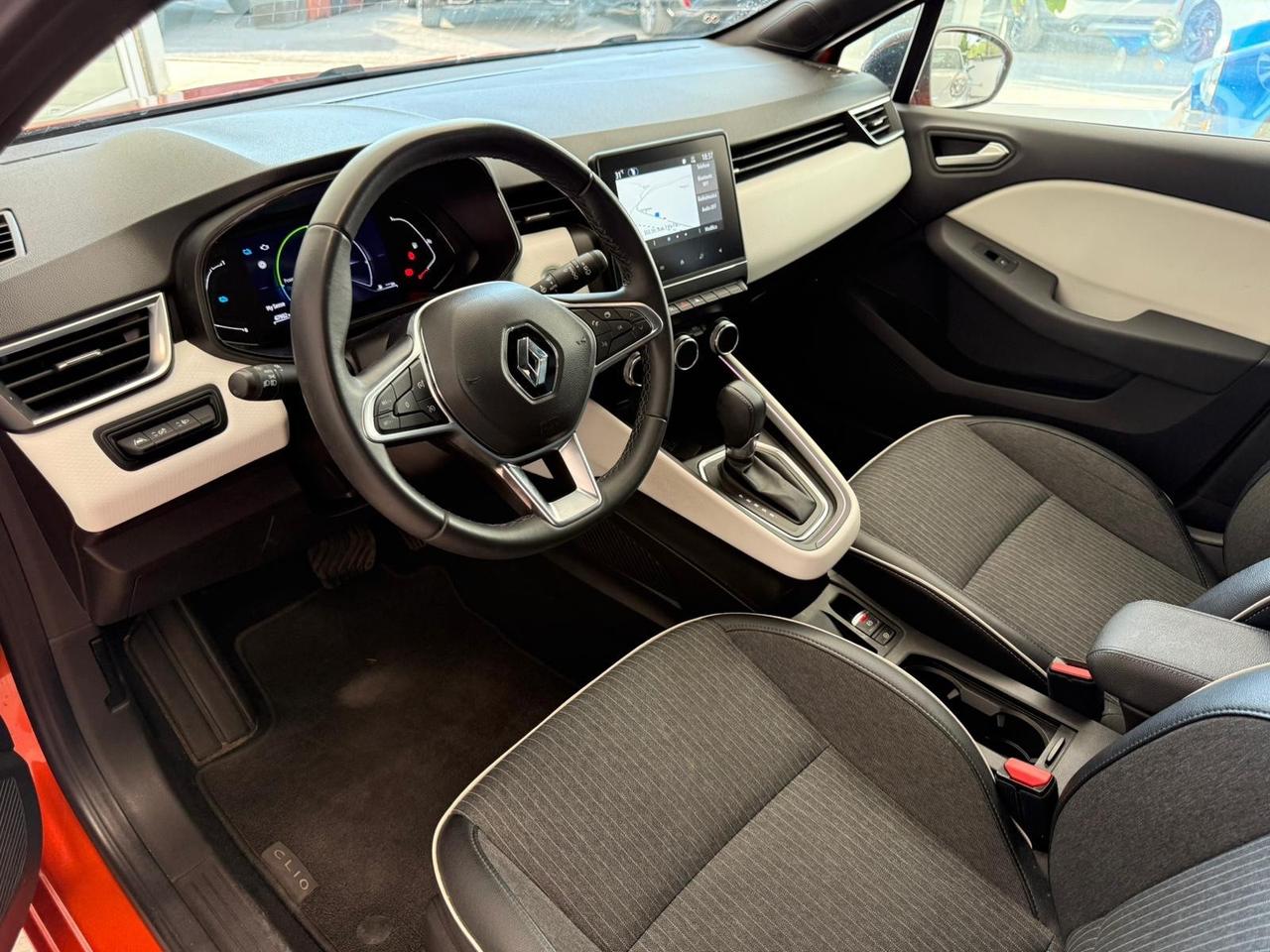 Renault Clio VENDITA ! TUA A 207 € AL MESE