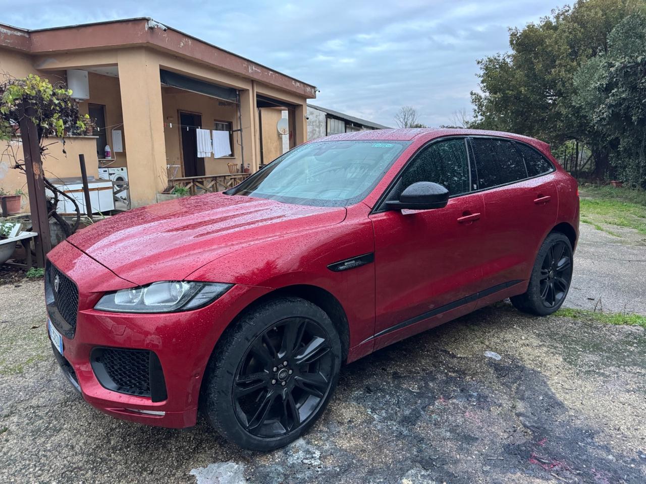 Jaguar F-Pace 3.0 D V6 300 CV AWD aut. Portfolio