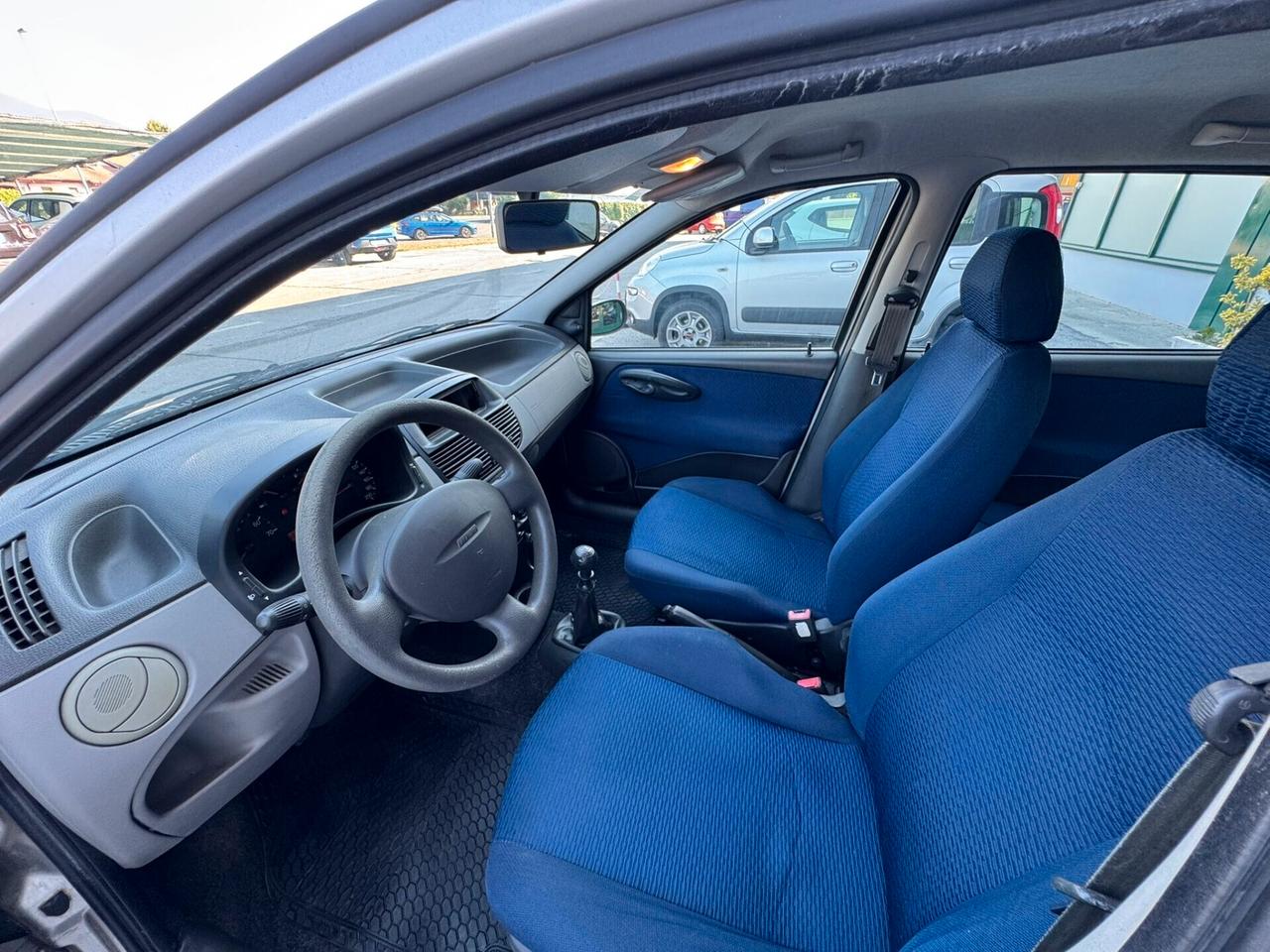 Fiat Punto 1.2i 16V cat 5 porte ELX