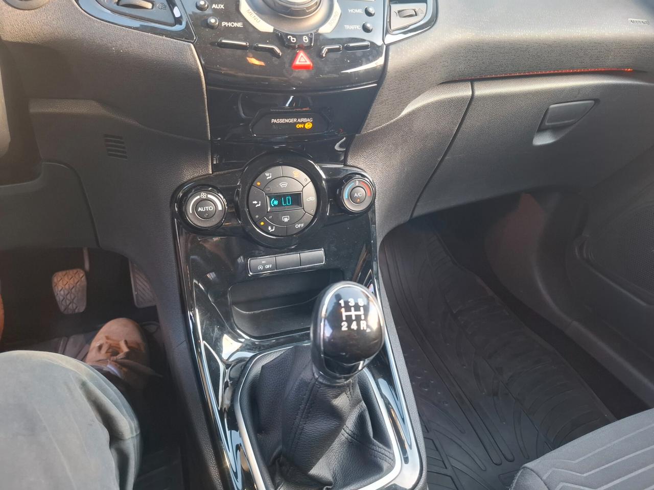 Ford Fiesta 1.5 TDCi 95CV 5 porte Titanium