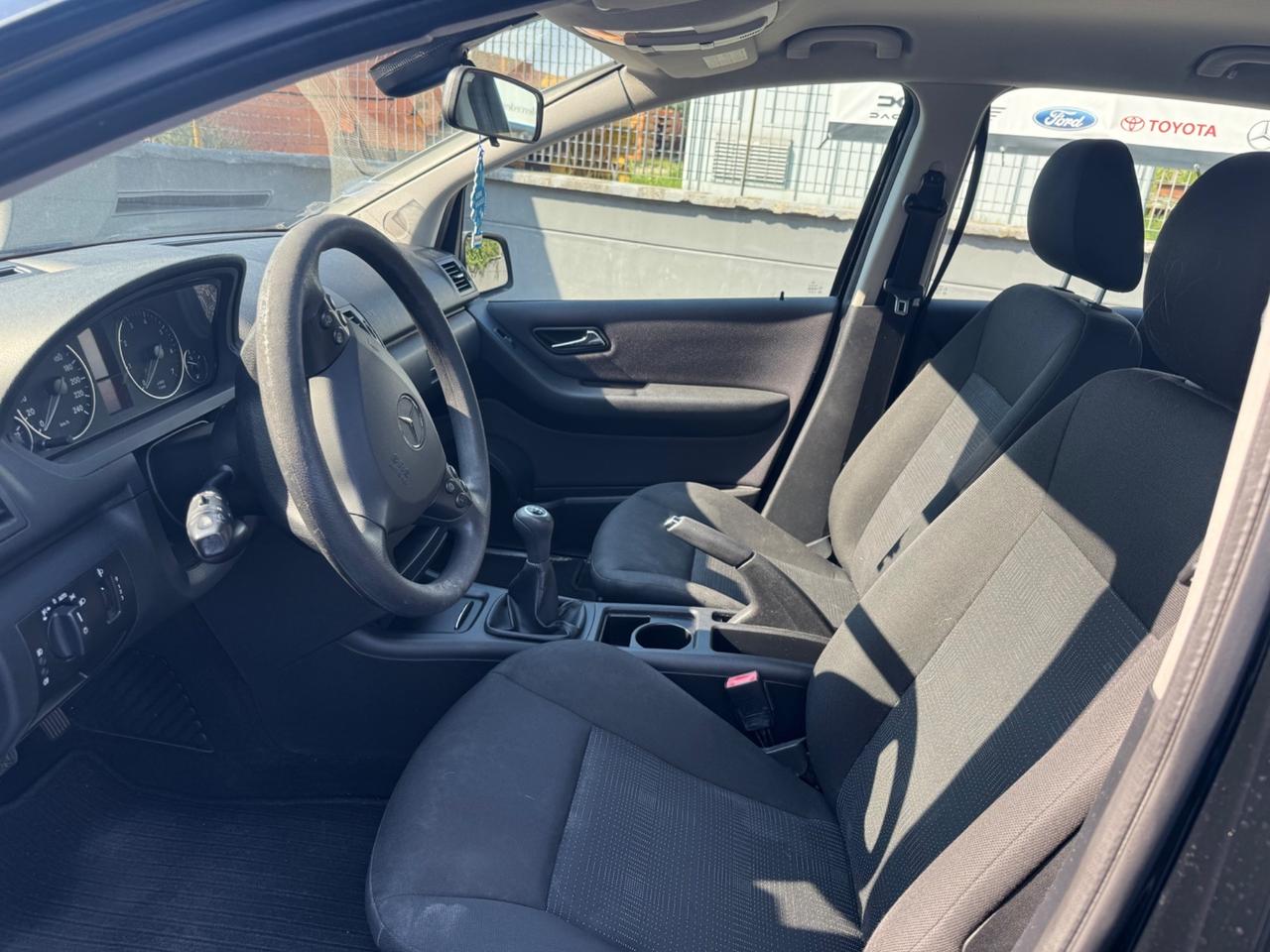 Mercedes-benz A 160 BlueEFFICIENCY Coupé Avantgarde