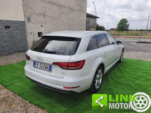 AUDI A4 AVANT