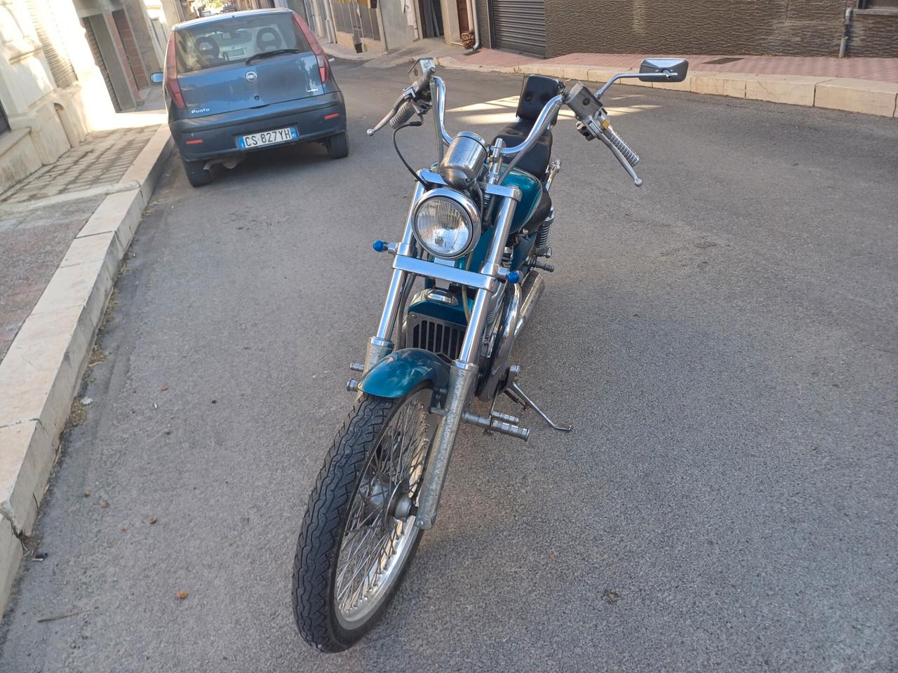 Suzuki Intruder 800