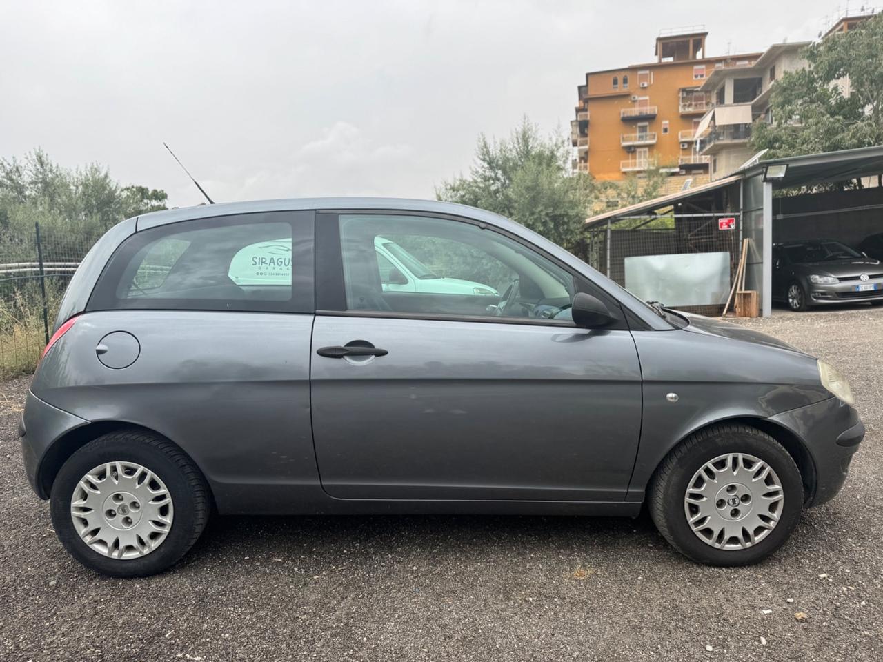 Lancia Ypsilon 1.2 16V Argento