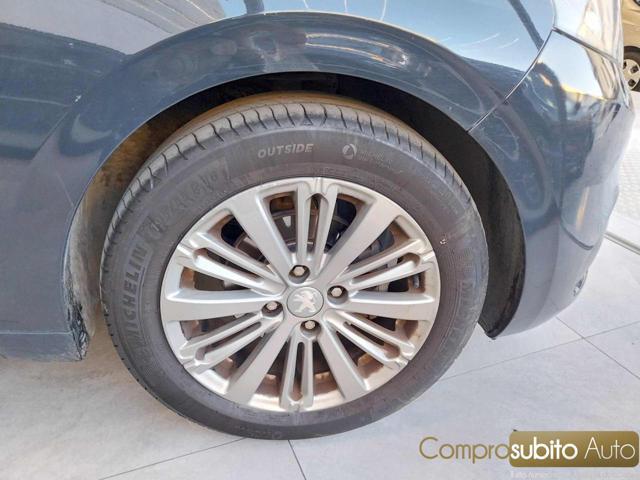 PEUGEOT 208 1° serie PureTech 68 5 porte Access