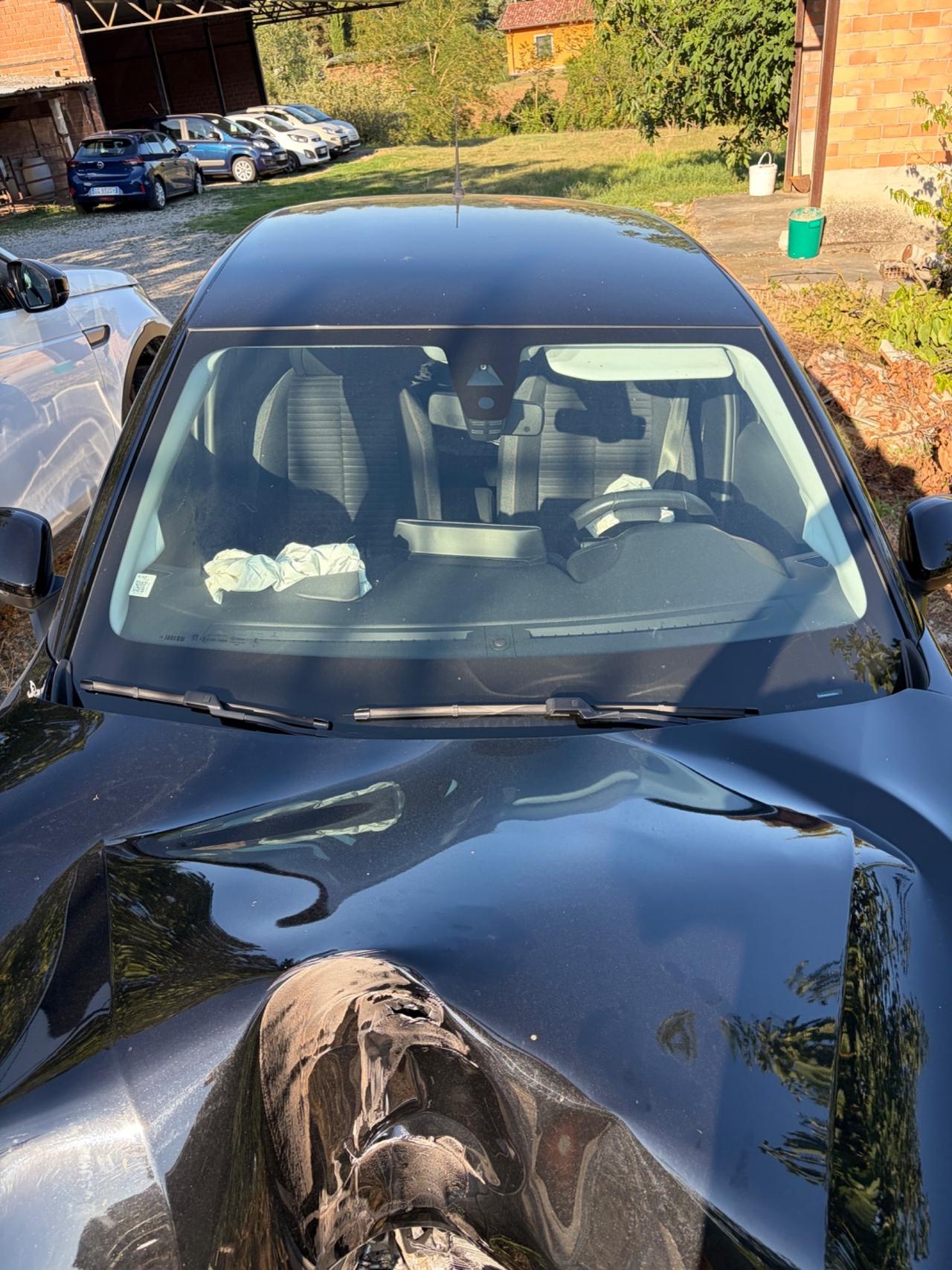 Peugeot 208 PureTech 1.2 65MILA KM INCIDENTATA