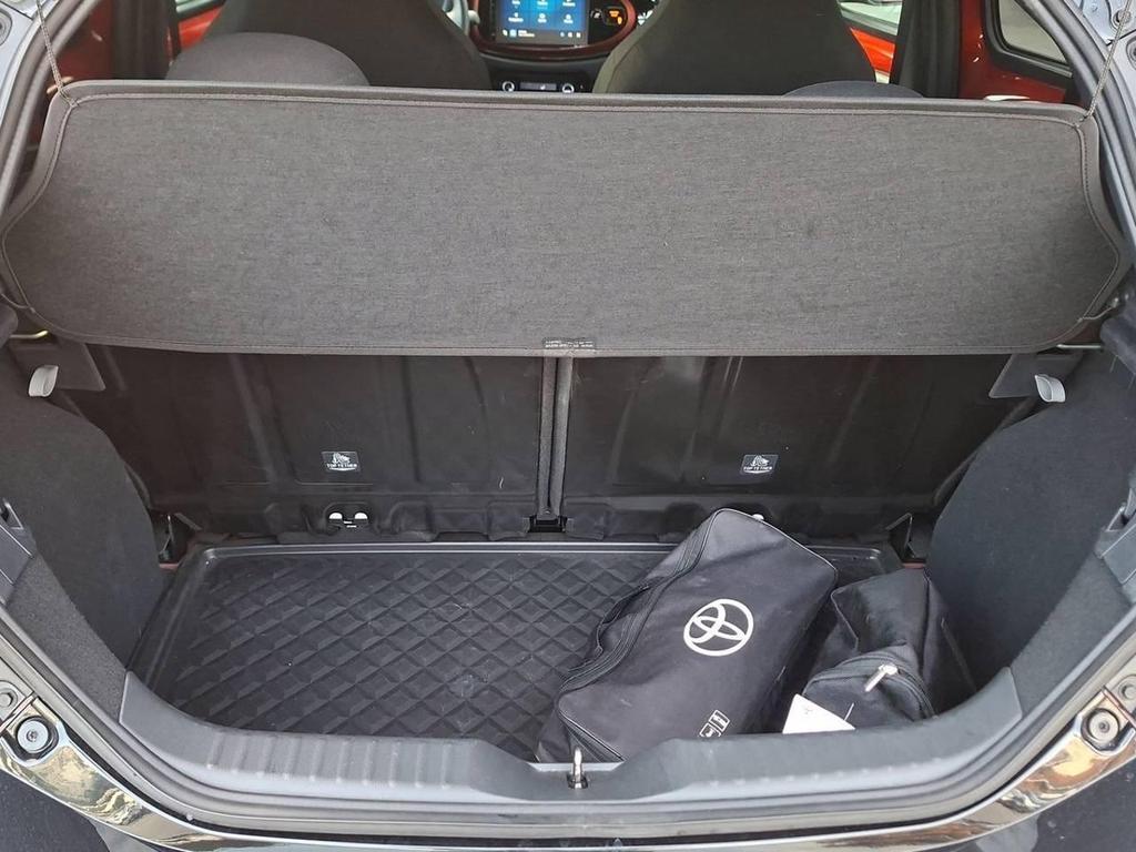 Toyota Aygo X 1.0 Lounge