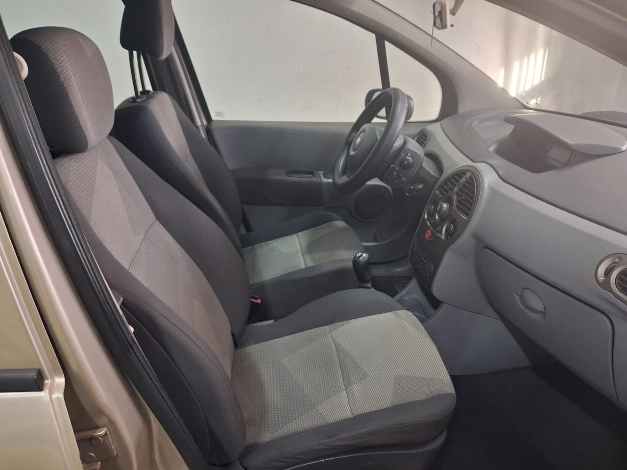 Renault Modus 1.2 16V Dynamique unico prop 2007