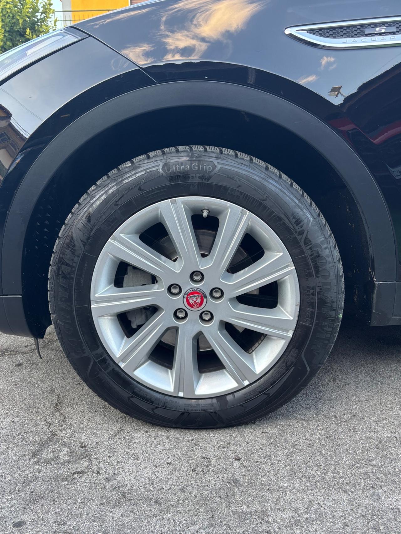 Jaguar E-Pace 2.0D I4 163 CV S