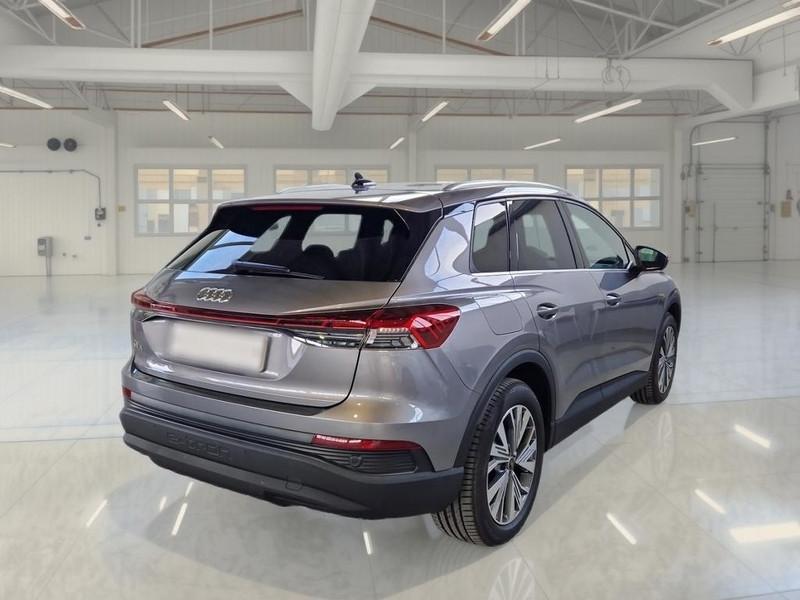 AUDI Q4 E-TRON 35 E-TRON BUSINESS SUV