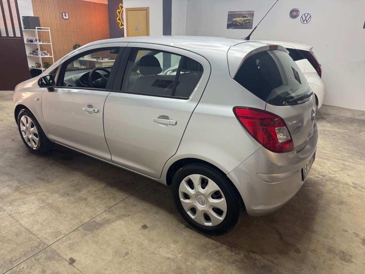 Opel Corsa 1.2 GPL-TECH -2014