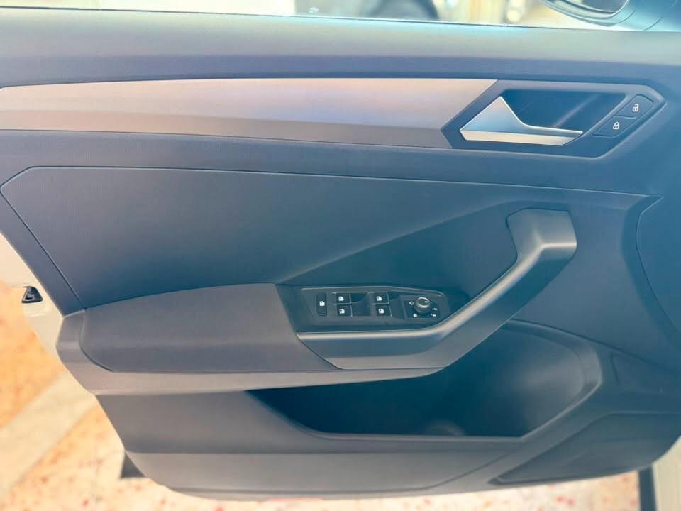 Volkswagen T-Roc 1.6 TDI SCR Style BlueMotion Technology