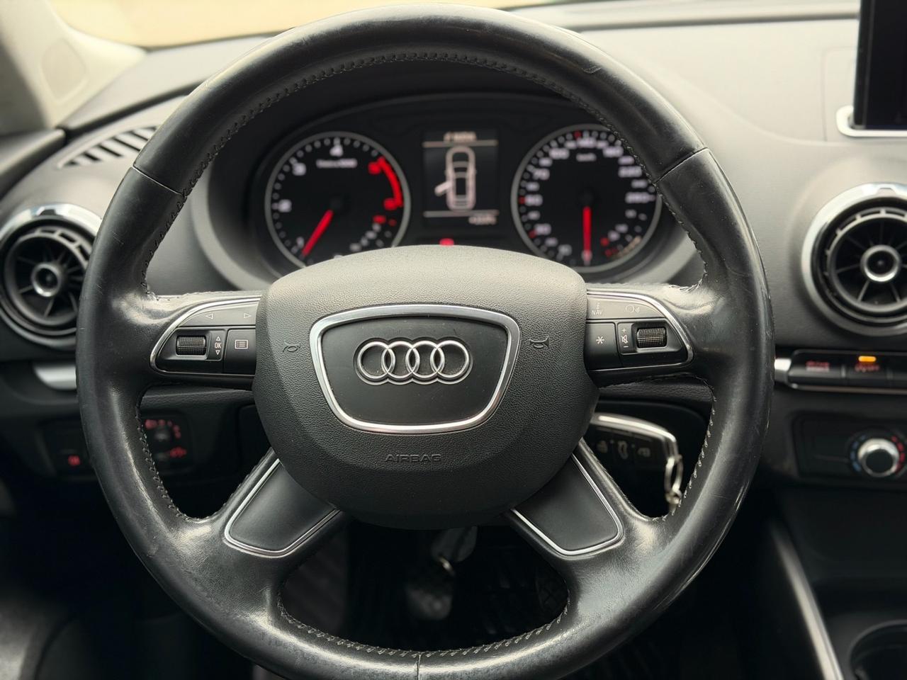 Audi A3 Sportback 1.6 TDI 08/2013