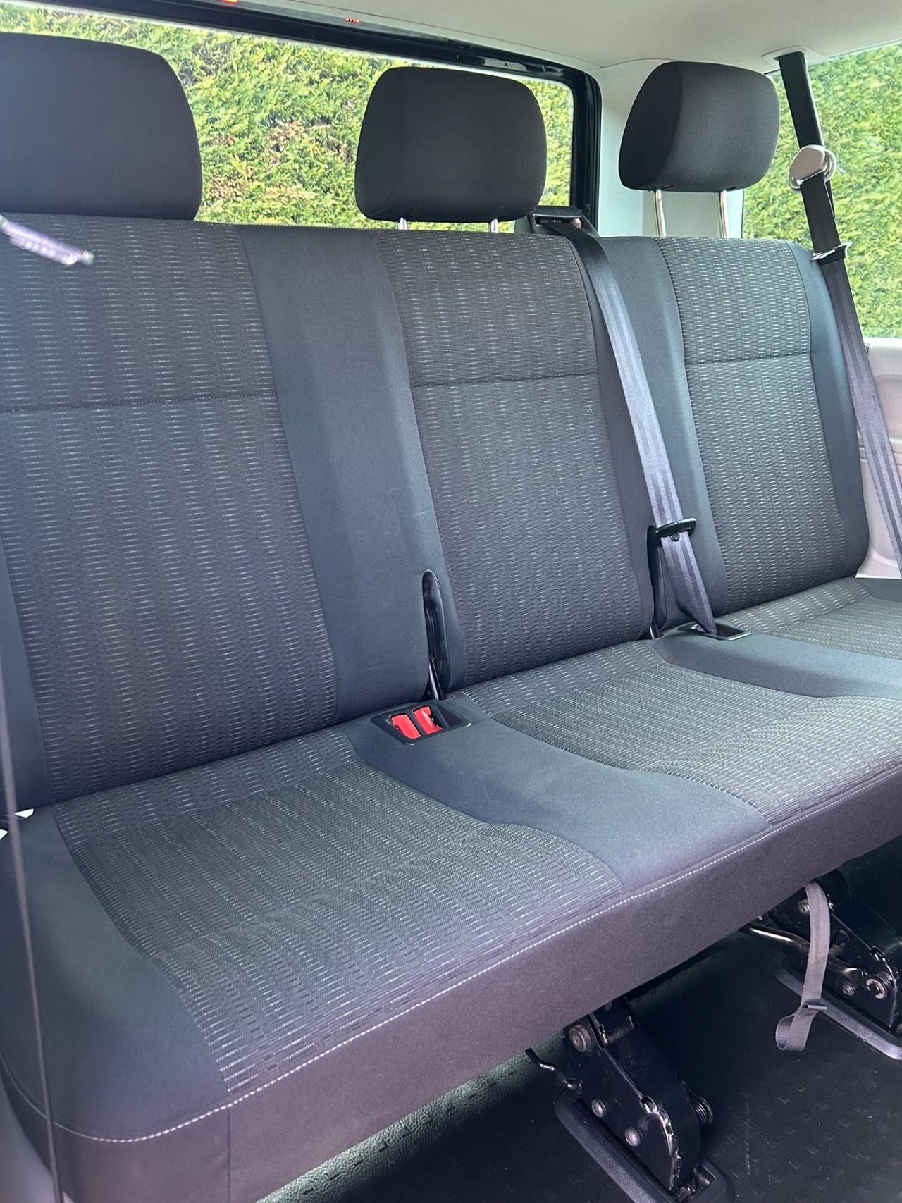 Volkswagen Caravelle 2.0 TDI 150CV DSG PC Comfortline