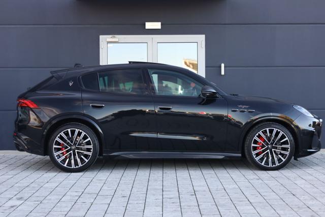MASERATI Grecale V6 530 CV AWD Trofeo