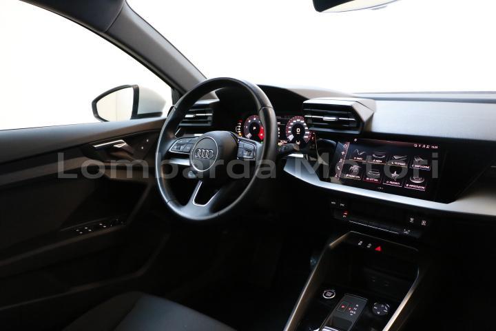 Audi A3 Sportback 35 2.0 tdi s-tronic