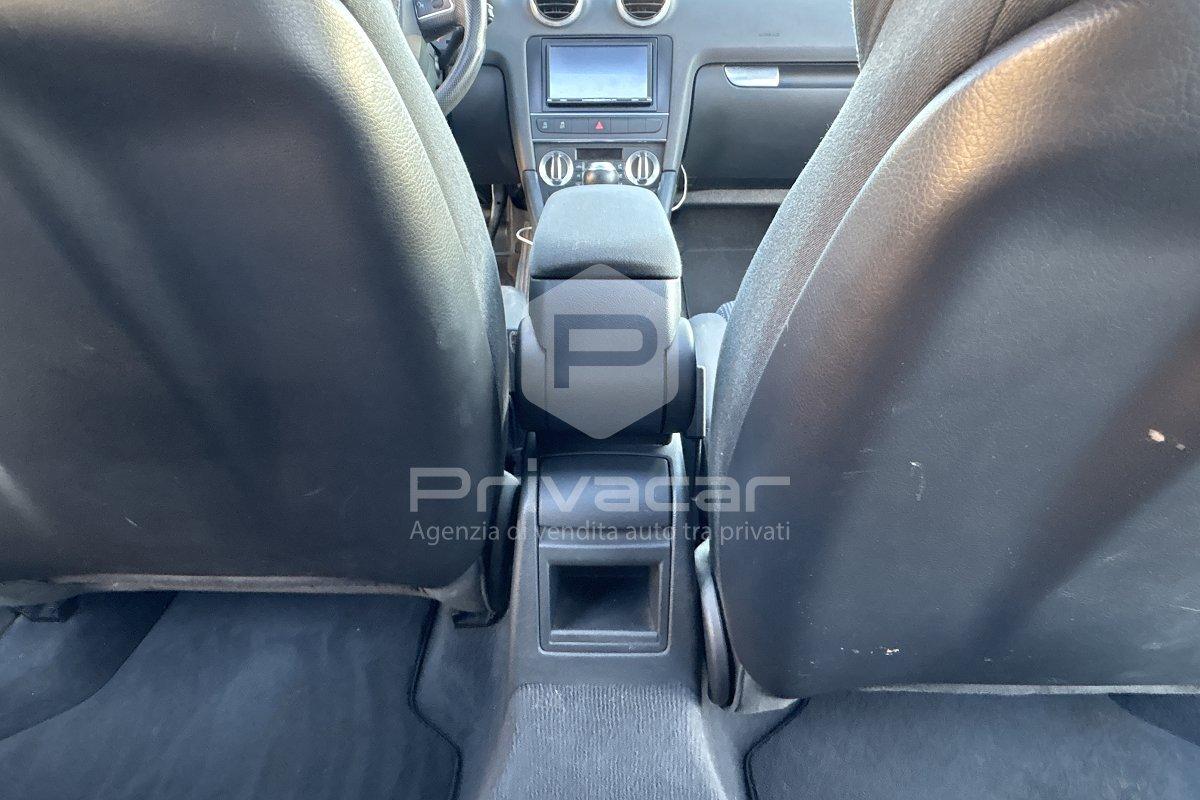 AUDI A3 1.6 TDI 105 CV CR Ambition