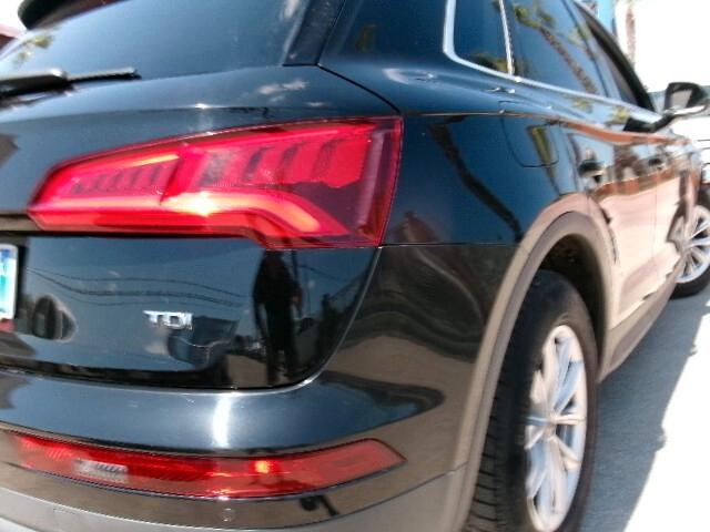 Audi Q5 2.0 TDI 150 CV Business Sport