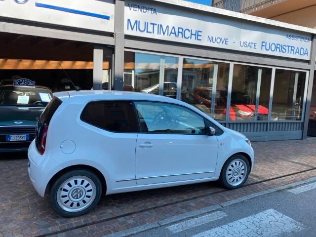 Volkswagen up! 1.0 75 CV 3 Porte Take