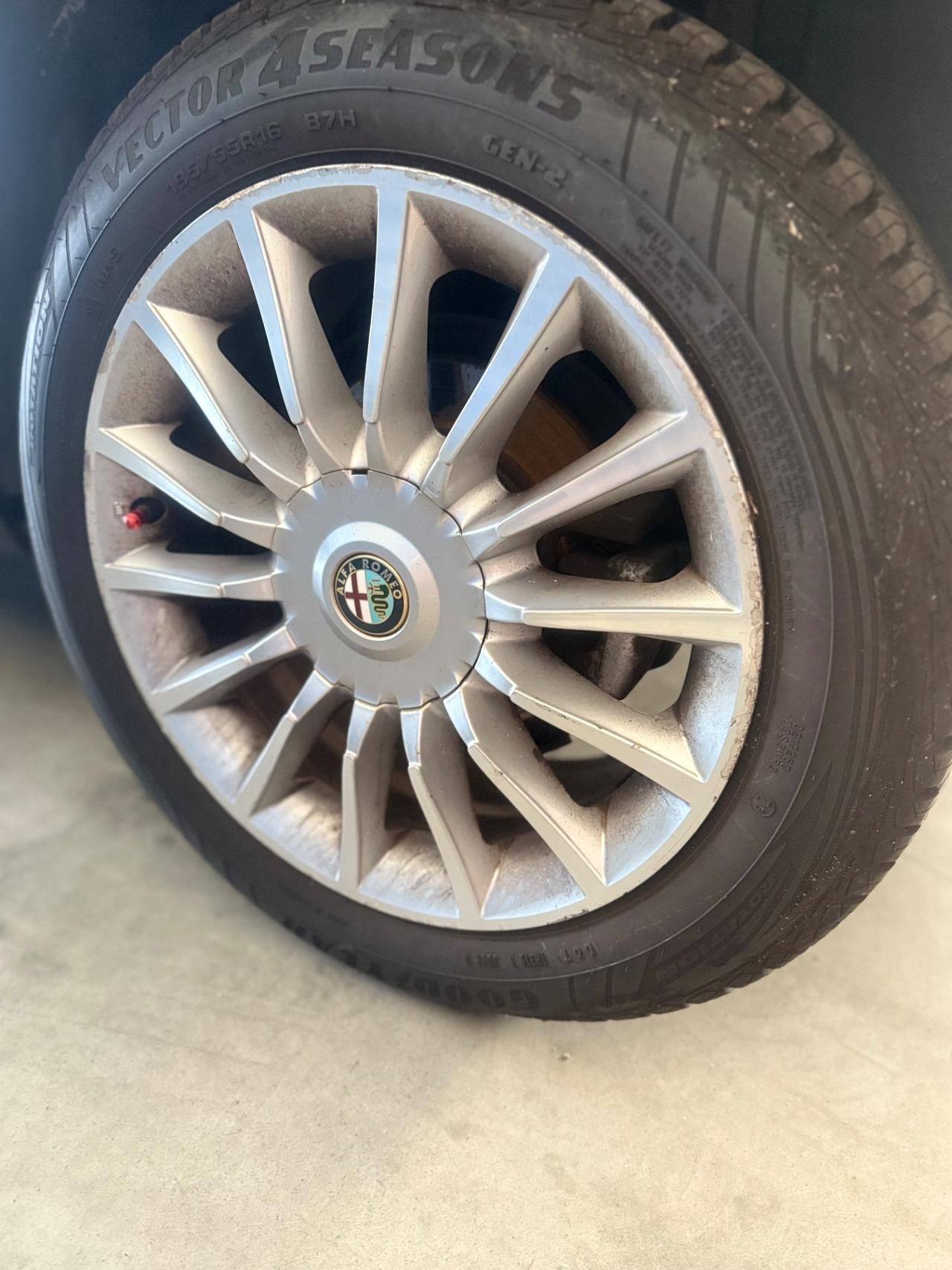 Alfa Romeo MiTo