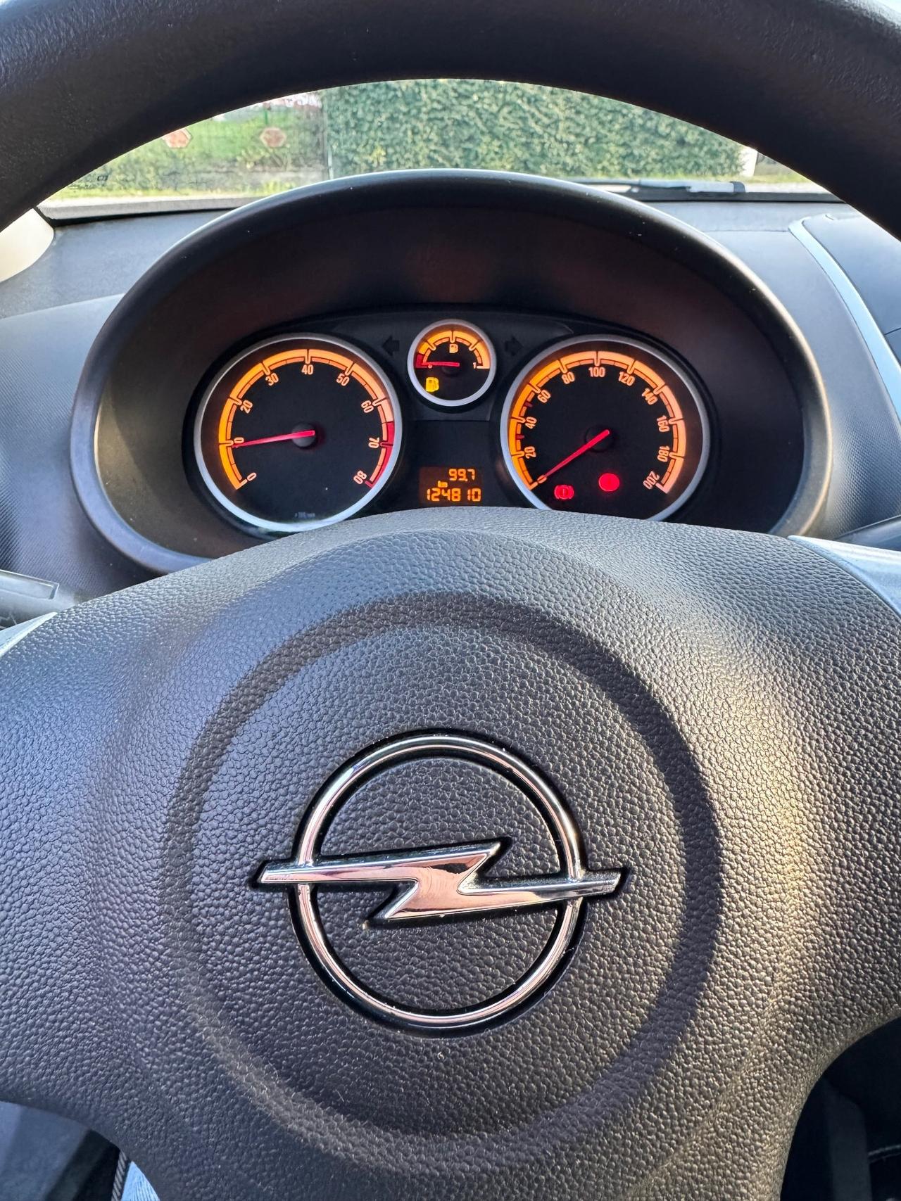 Opel Corsa 1.2 5 porte Benzina km originali