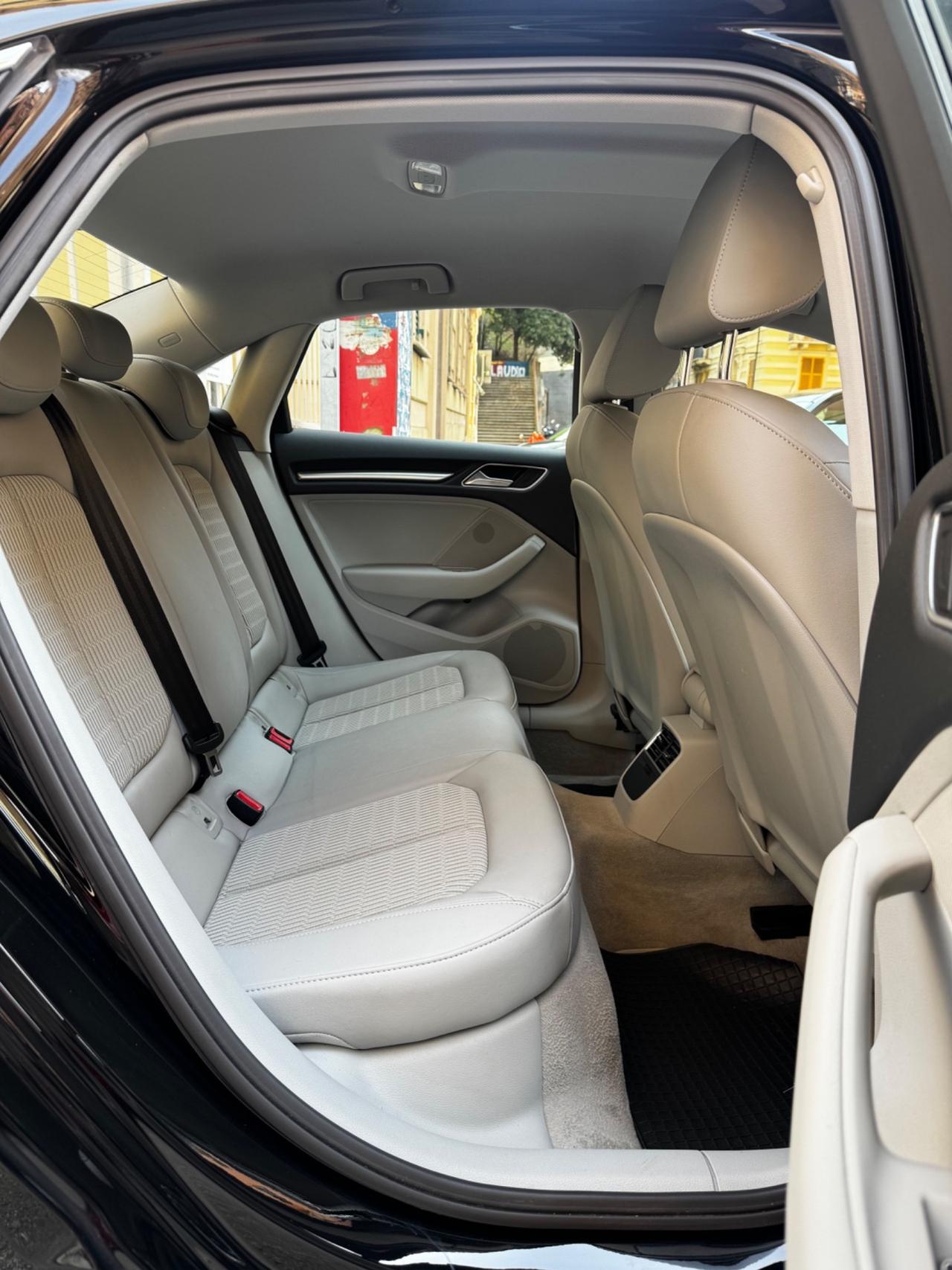 Audi A3 Sedan 2.0 TDI 150CV MANUALE 6M- PERMUTABILE