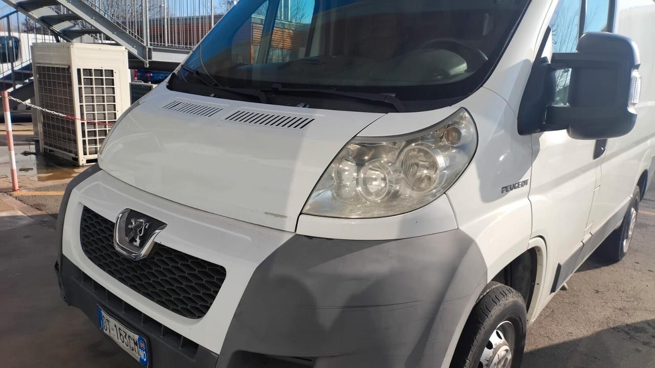 Peugeot Boxer 330 2.2 HDi/120CV PC-TN Furgone