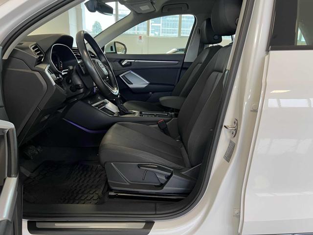 AUDI Q3 35 TFSI S tronic Business Advanced