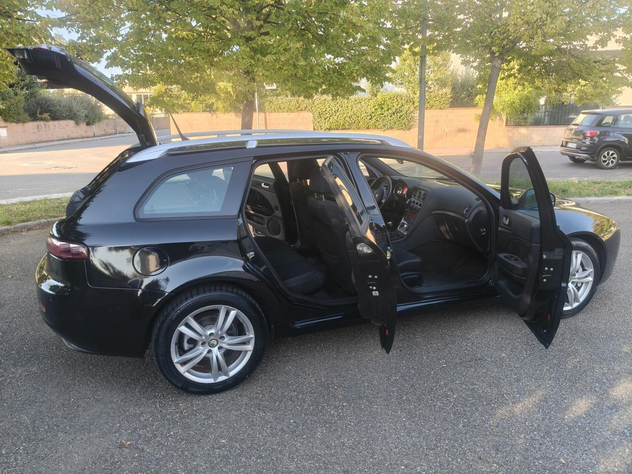 Alfa Romeo 159 2.0 JTDm Sportwagon 2011